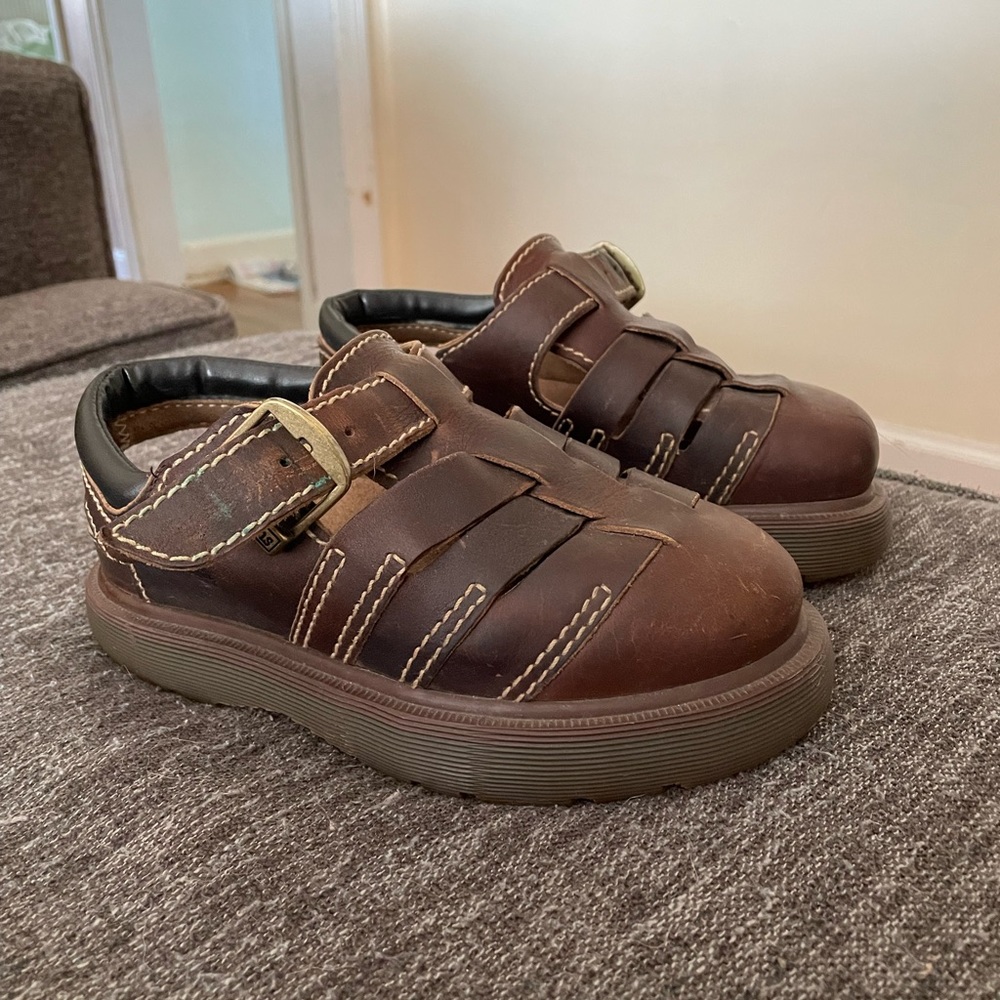 Vintage Doc Marten England Sandal. Size 5.